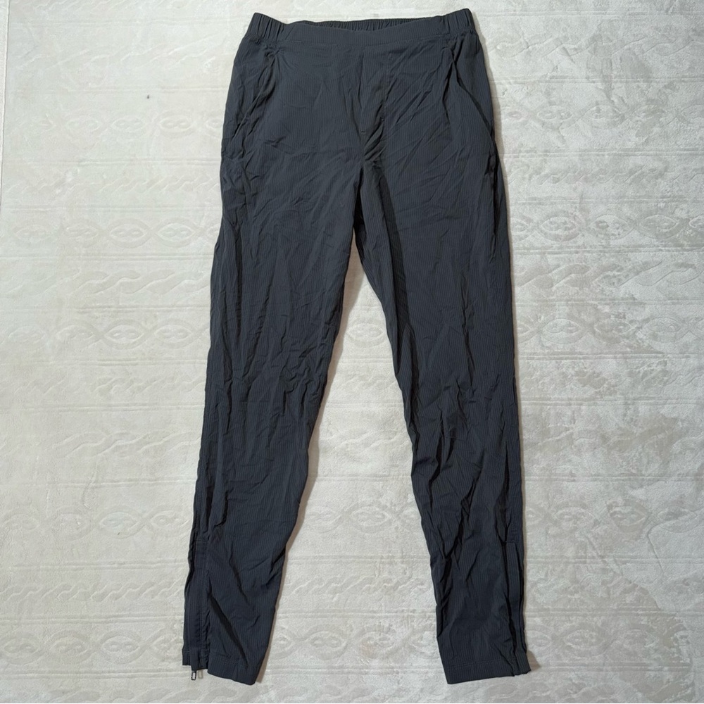 Lululemon Men’s‎ Gray Pants, Size Small